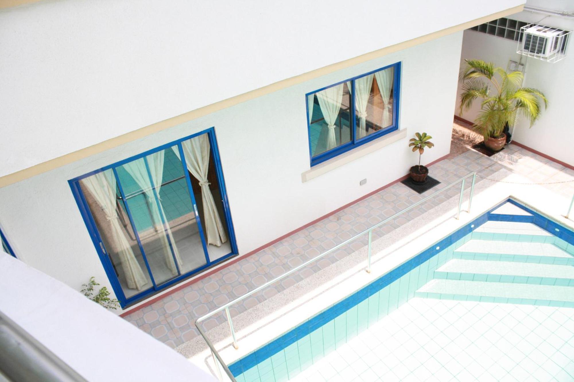 Dumaguete Springs Apartment Dumaguete City Eksteriør billede